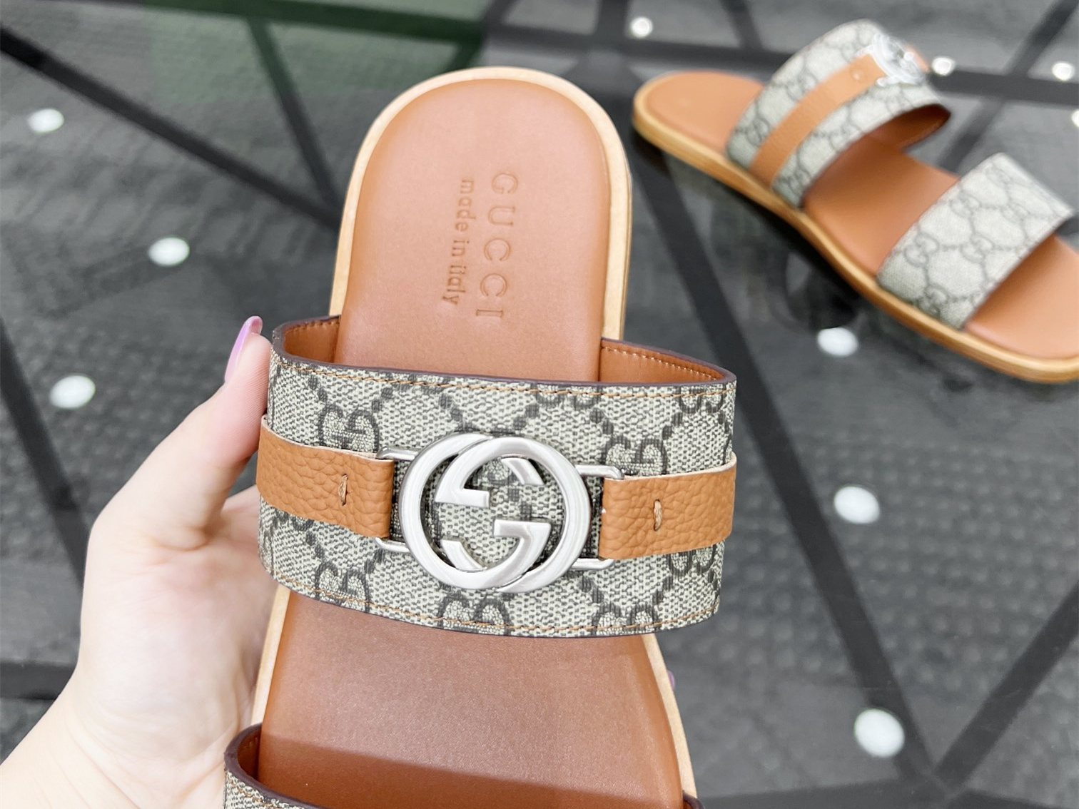 GUCCI SLIDE (EU38-EU46)