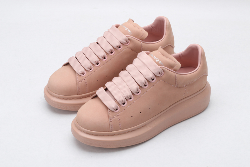 MCQUEEN OVERSIZED SNEAKER