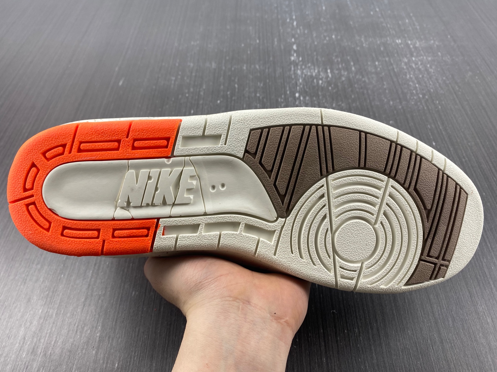 Titan x Air Jordan 2 Low DV6206-183