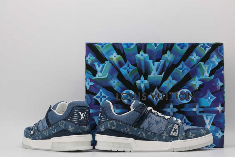 LV Trainer Sneaker