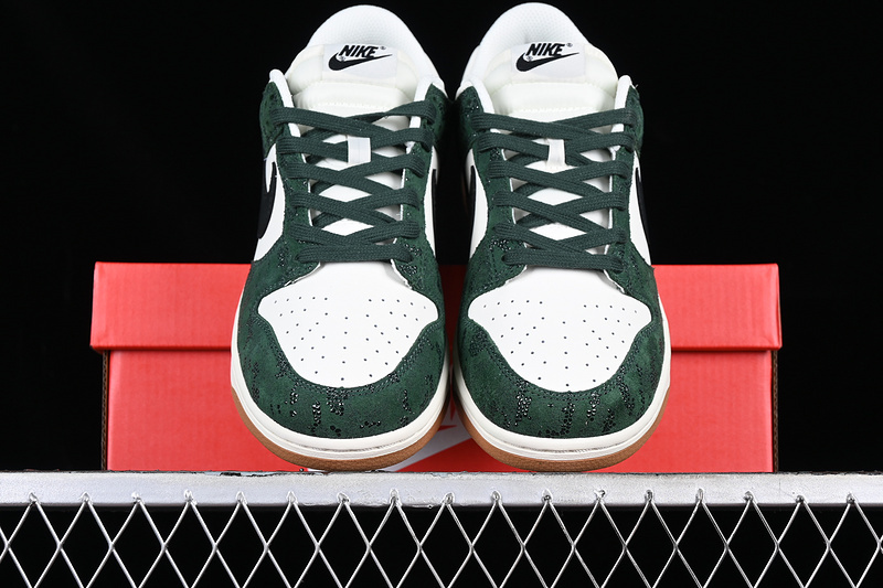 Nike Dunk Low Green Snake FQ8893-397