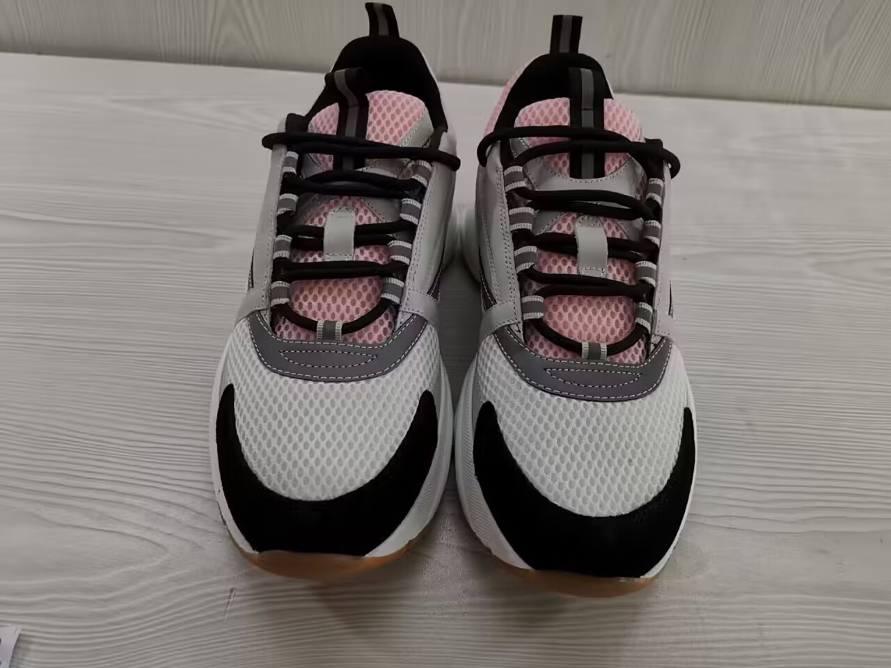 DIOR B22 SNEAKER