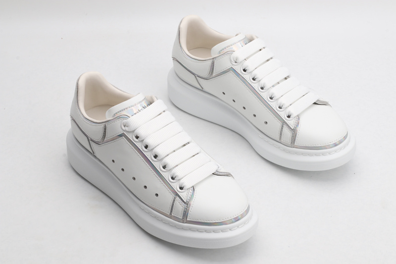 MCQUEEN OVERSIZED SNEAKER