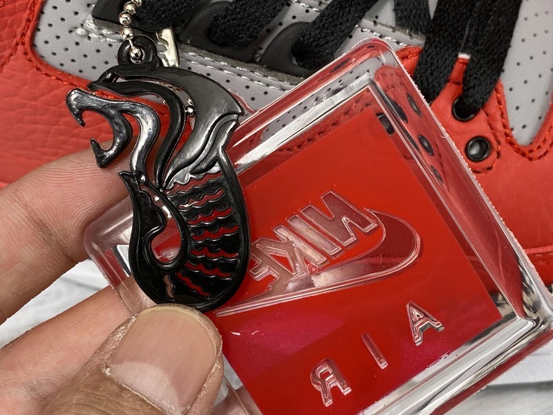 Air Jordan 3 Retro SE