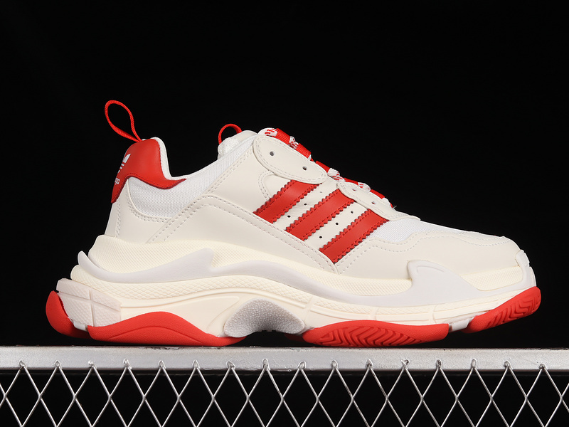 Balenciaga TRIPLE S TRAINER