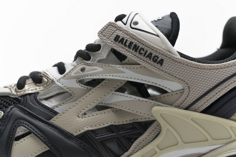 Balenciaga Track 2 Sneaker Champagne Black 570391 W2GN9 2009