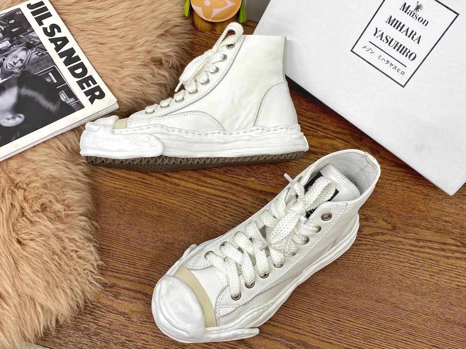 Maison Mihara Yasuhiro High-Top Sneakers MMY-002