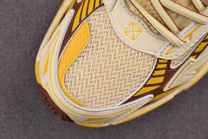 OFF-WHITE BE RIGHT BACK