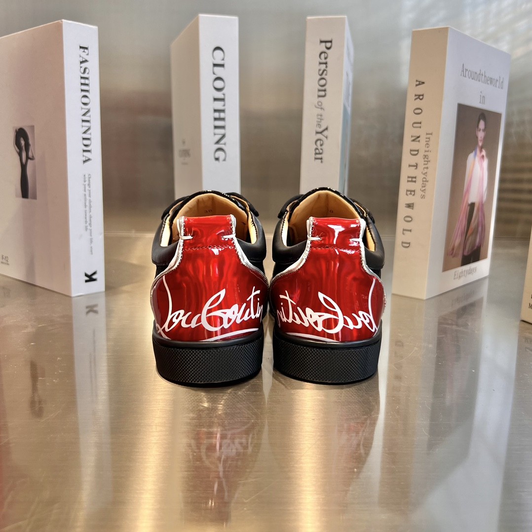 Christian Louboutin Sneakers