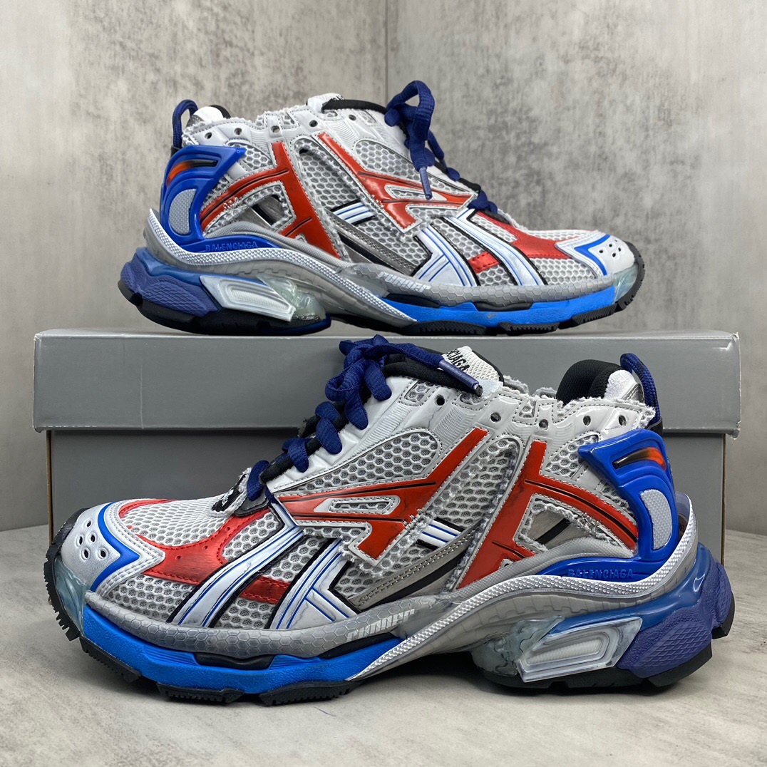 Balenciaga Runner Sneaker