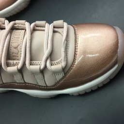 Air Jordan 11 Low GS “Rose Gold”
