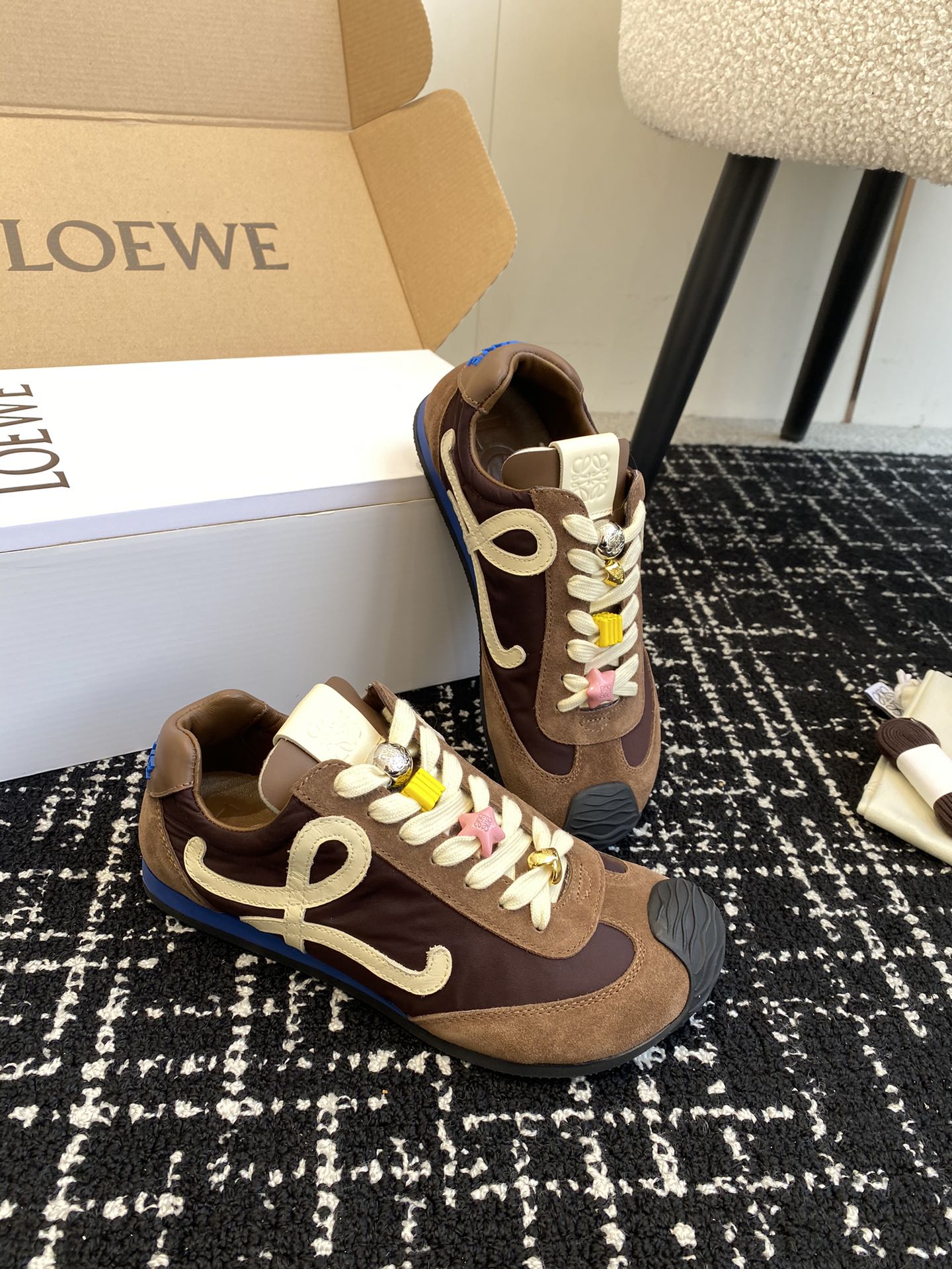 Loewe Sneakers