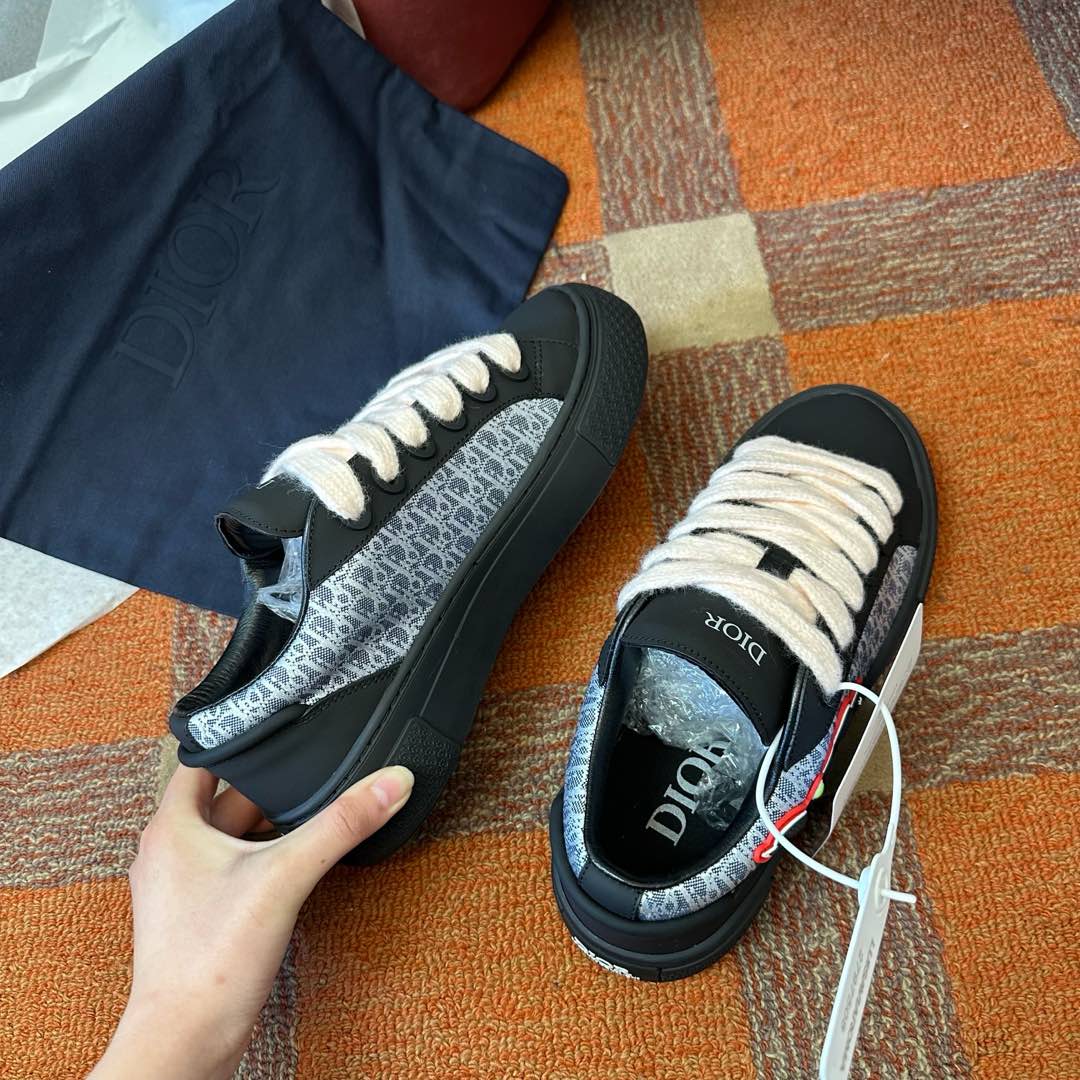 DIOR B33 SNEAKER