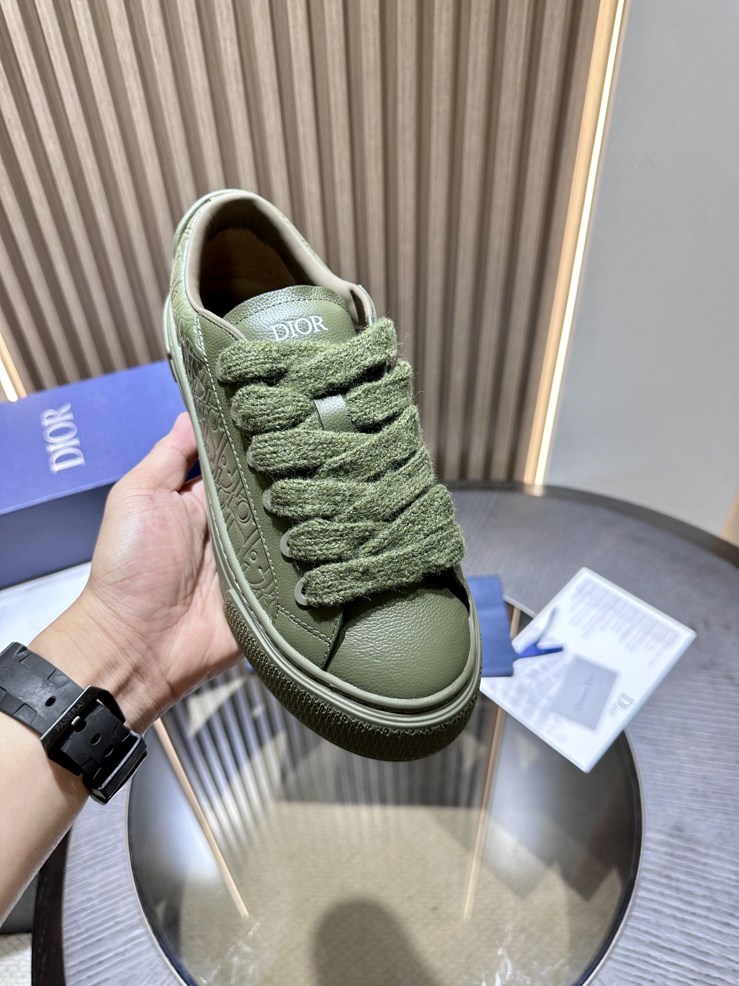 DIOR B33 SNEAKER