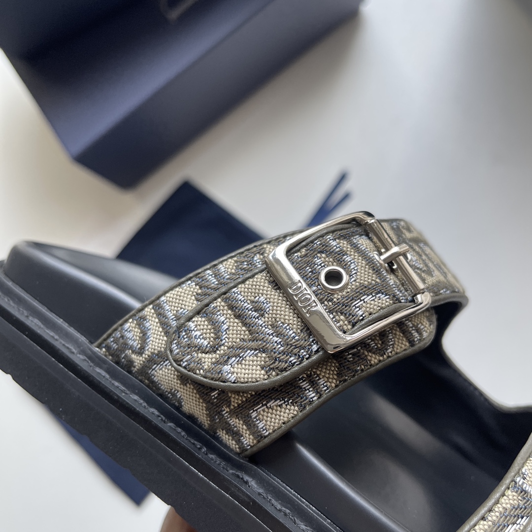 DIOR SANDAL