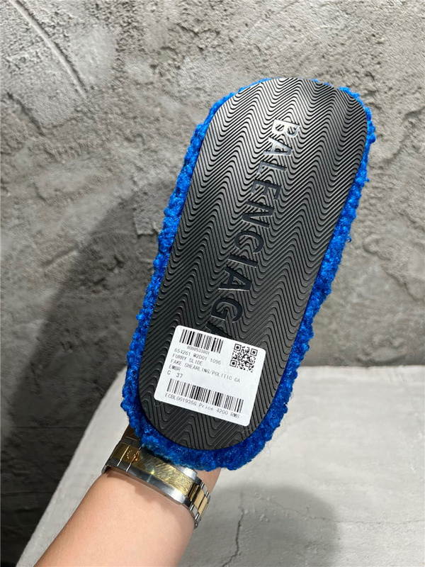 Balenciaga Furry Slide