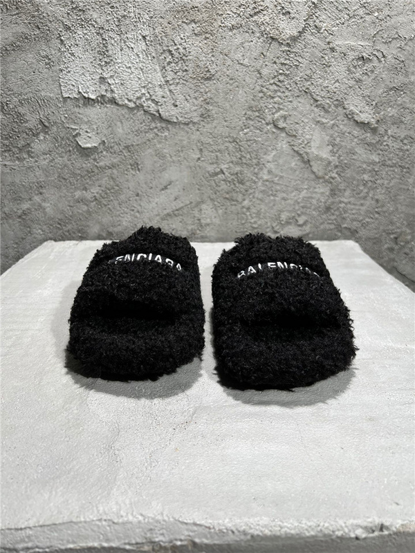 Balenciaga Furry Slide