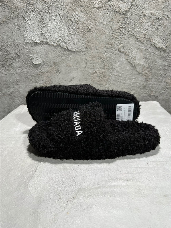 Balenciaga Furry Slide
