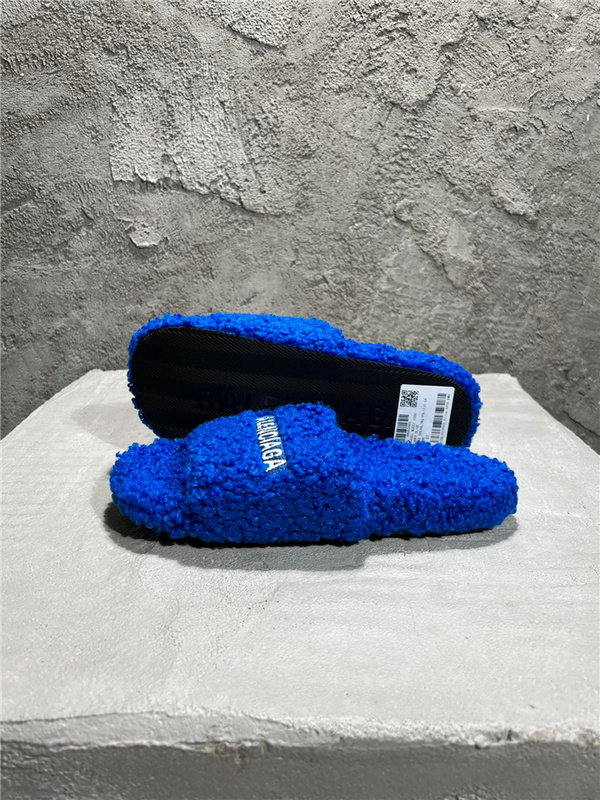 Balenciaga Furry Slide