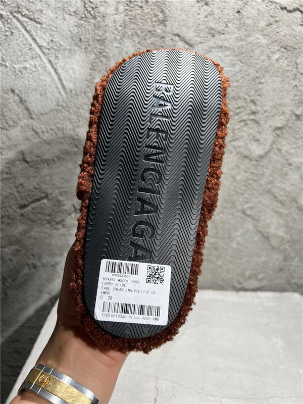 Balenciaga Furry Slide