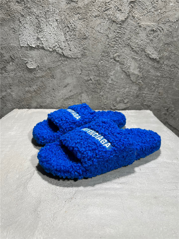 Balenciaga Furry Slide