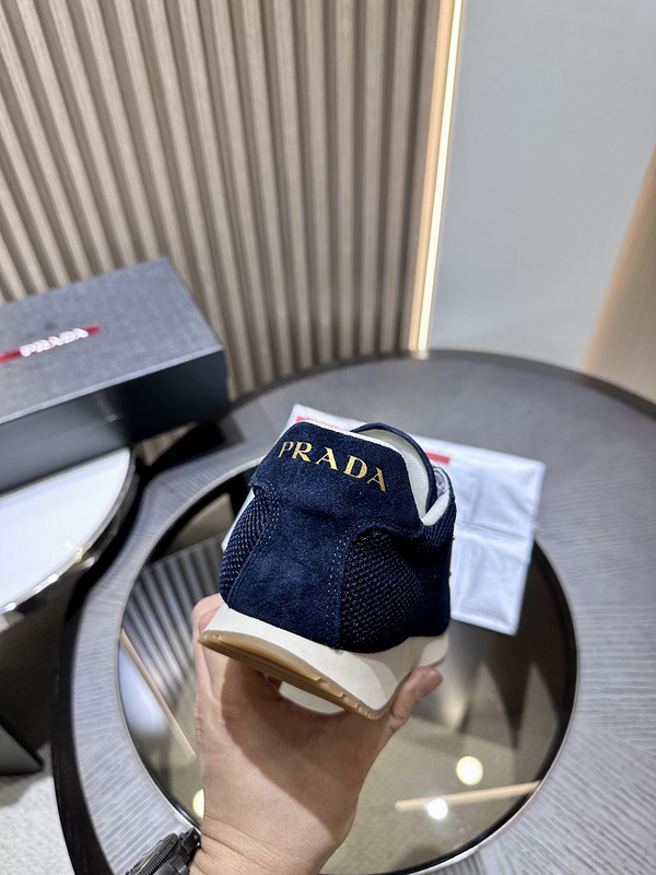 Prada Sneaker