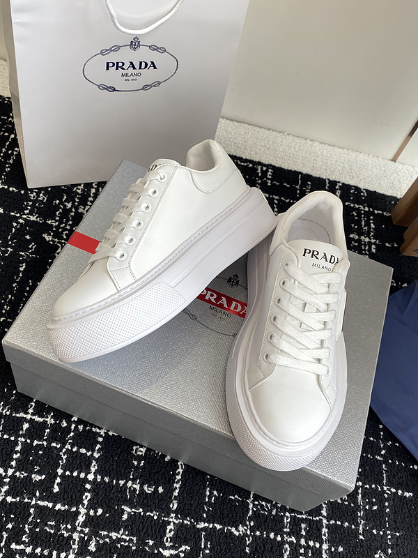 Prada Sneaker