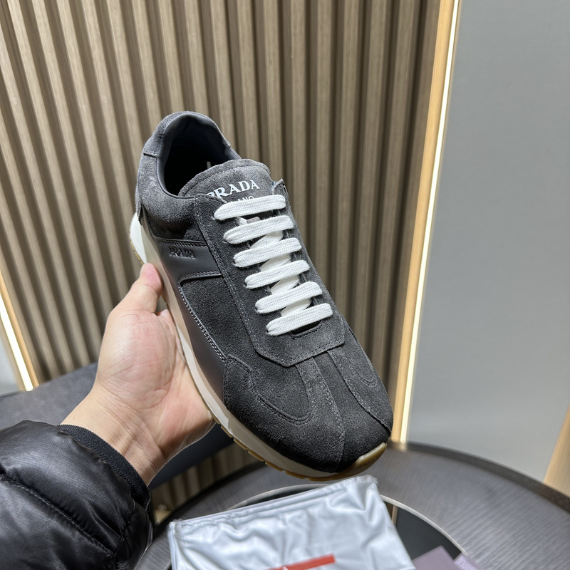 Prada Sneaker