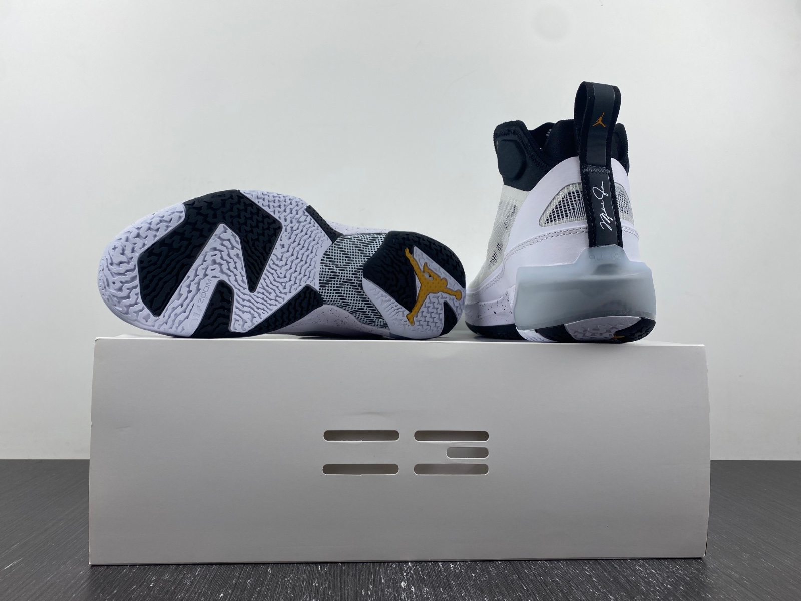 Air Jordan XXXVII Guo PF