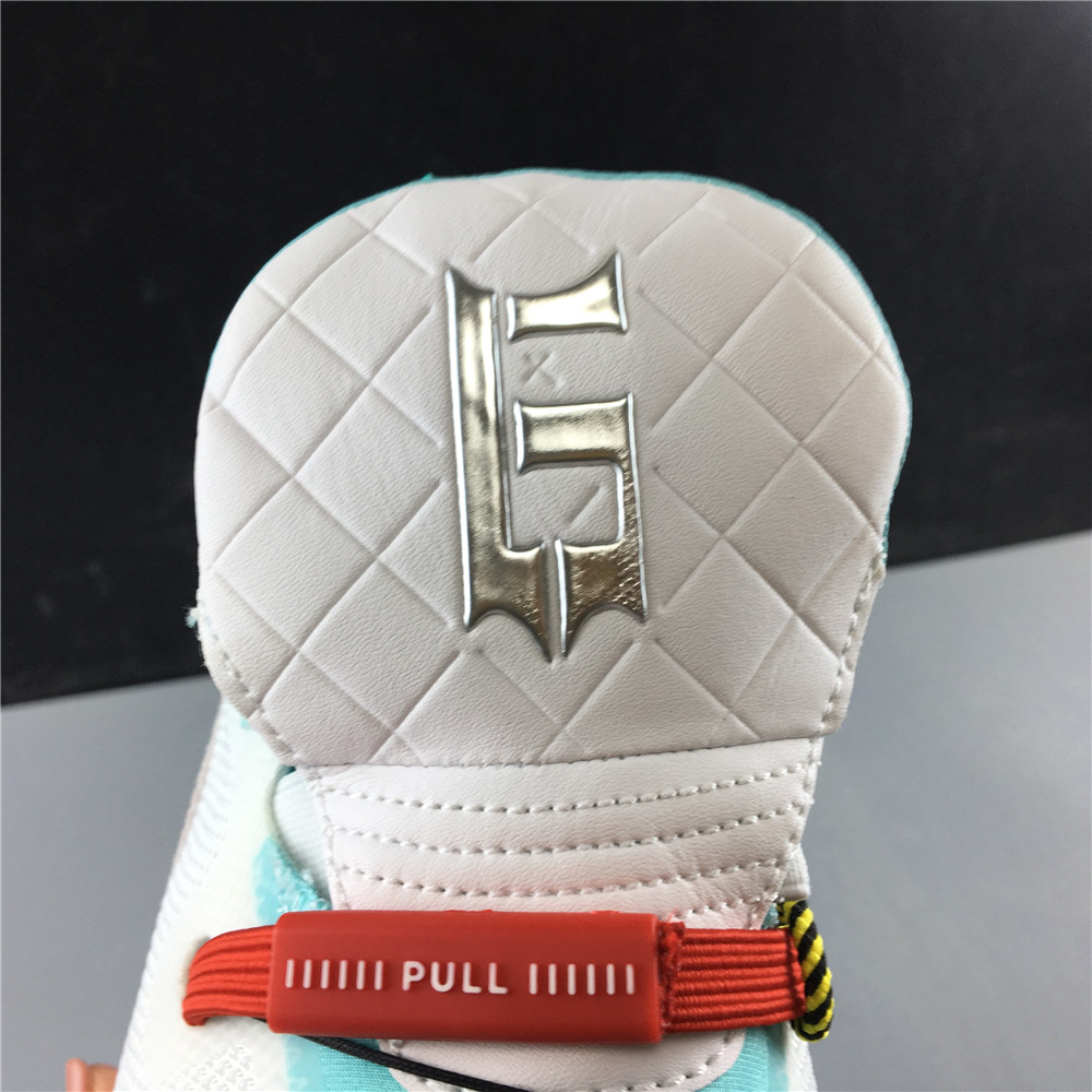 AIR JORDAN XXXIII SE AJ33