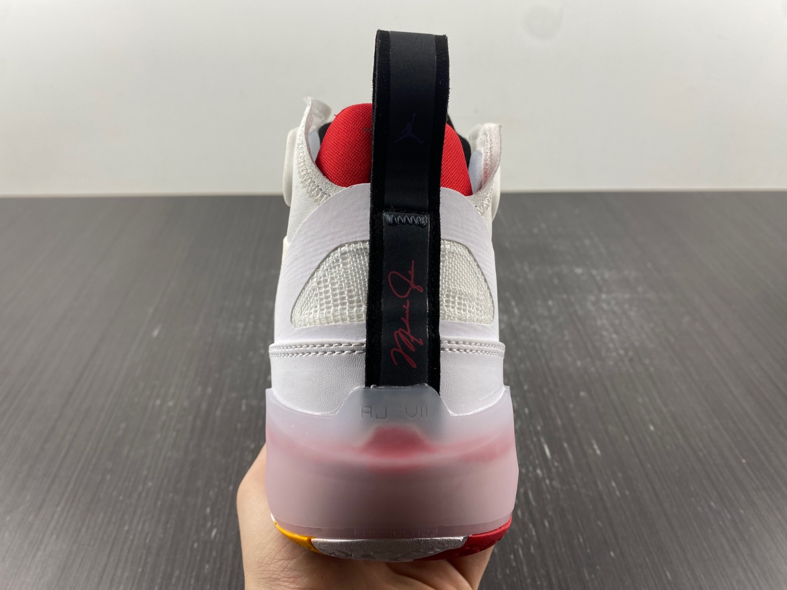 Air Jordan 37 “Hare”