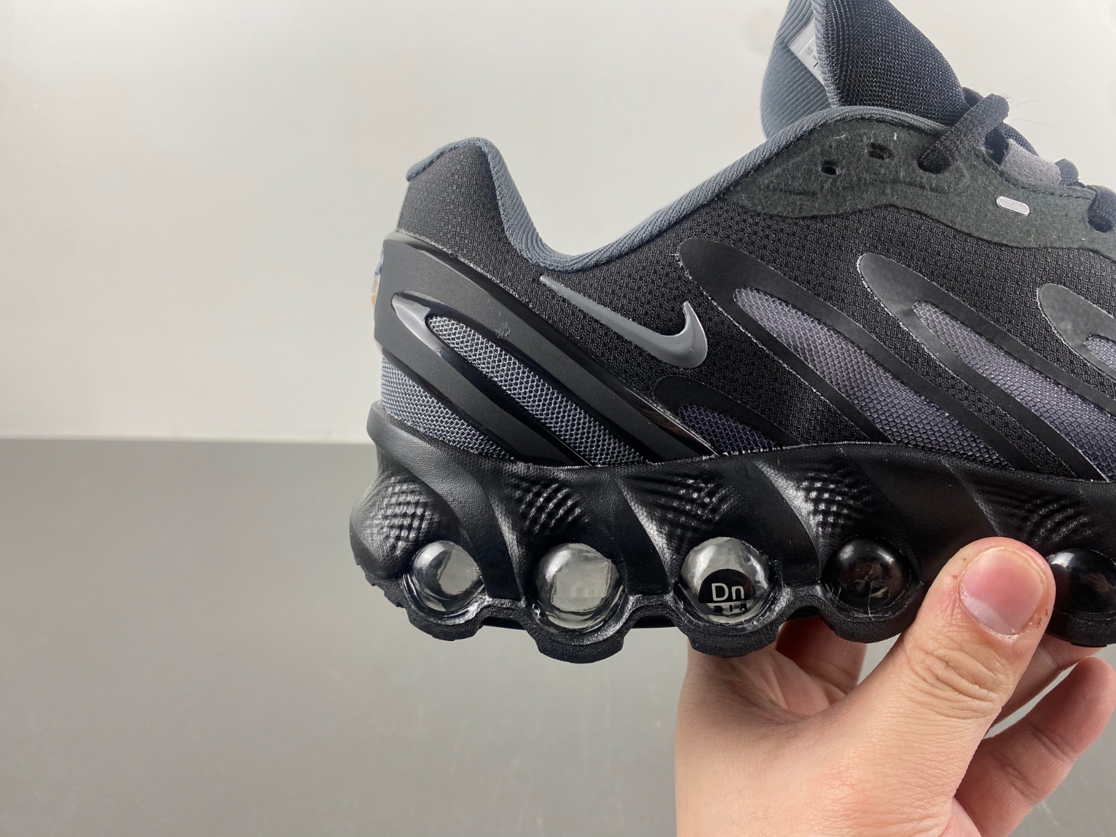 Nike Air Max DN 8