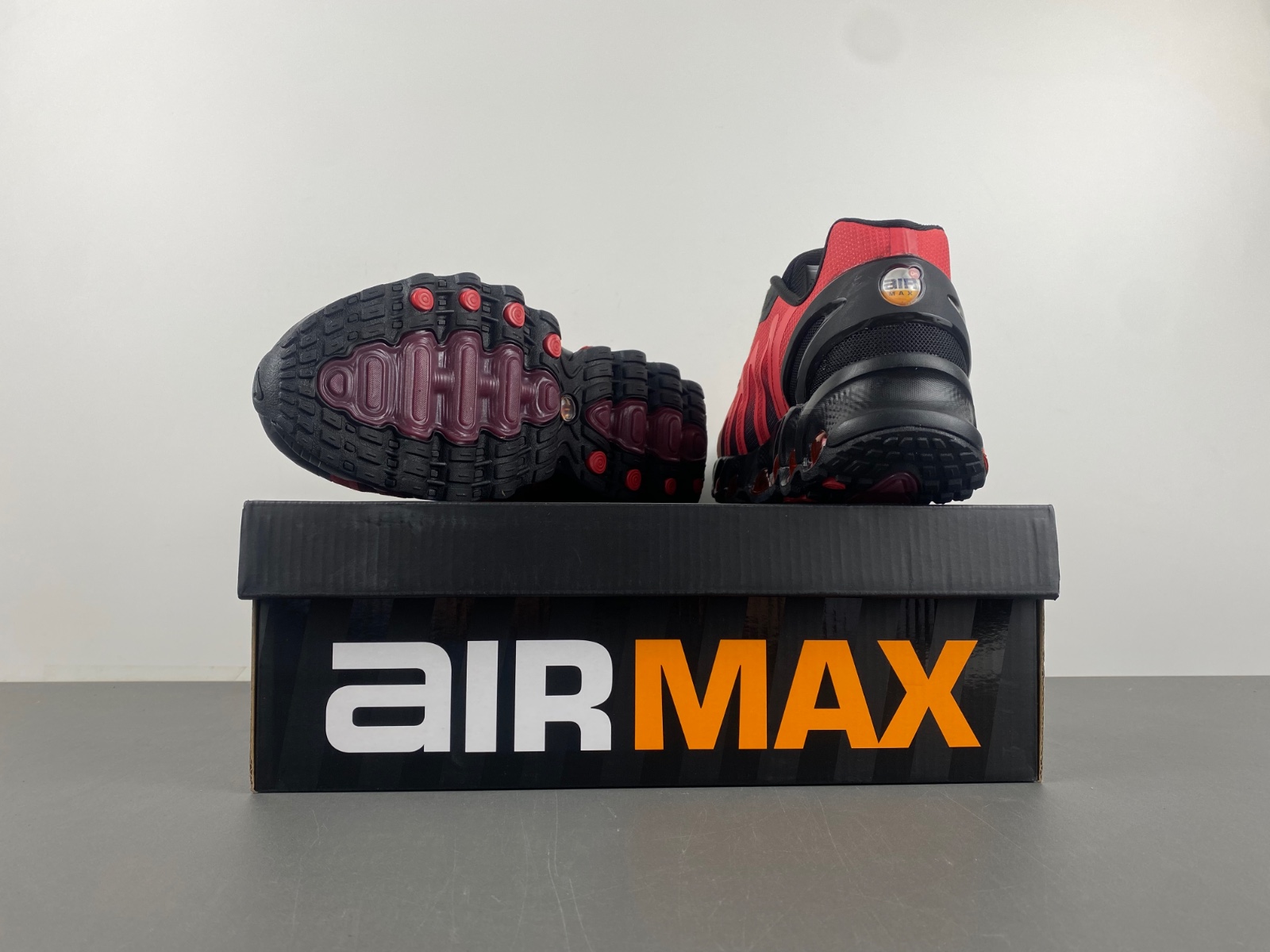 Nike Air Max DN 8