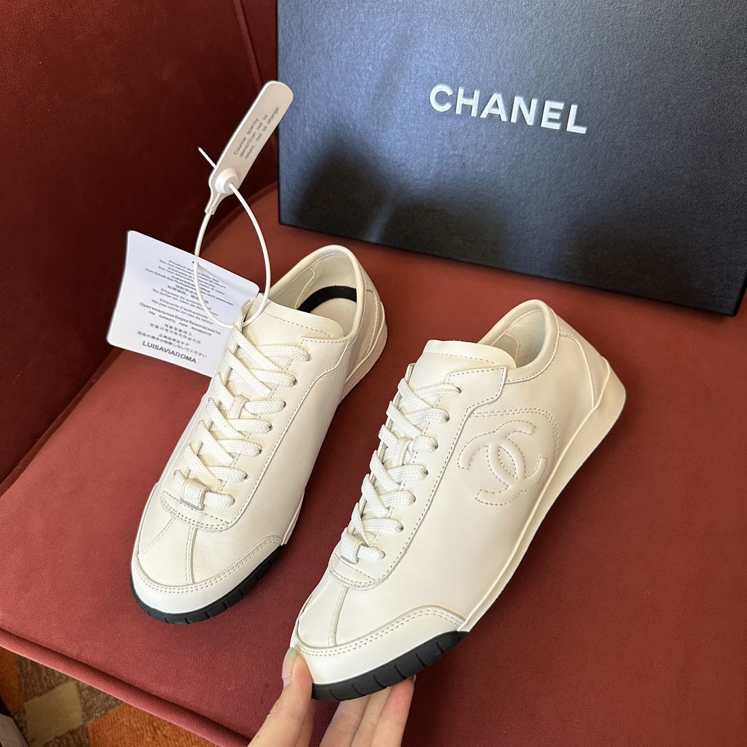 Chanel Trainer