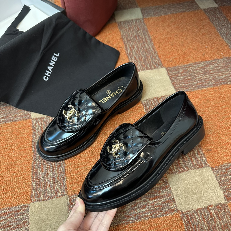 Chanel  Leather CC Logo Loafers