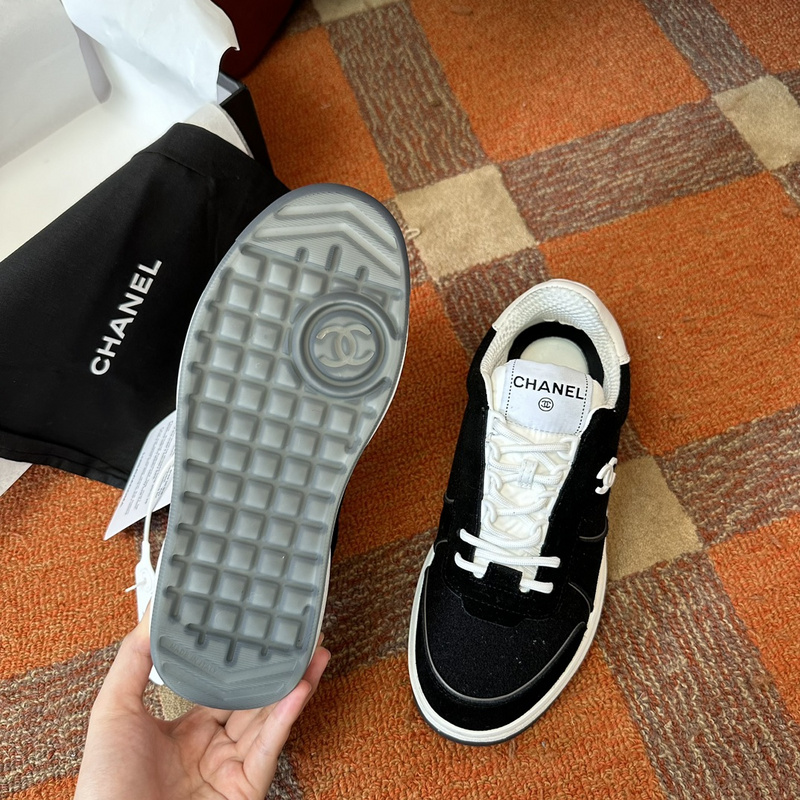 Chanel Sneaker