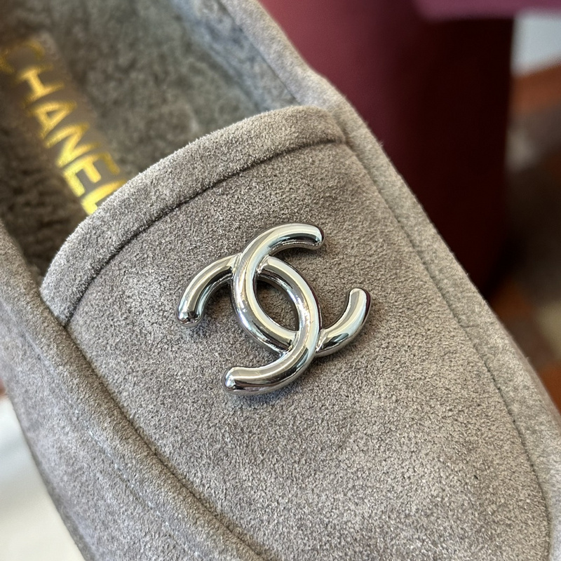 Chanel  Suede  loafers