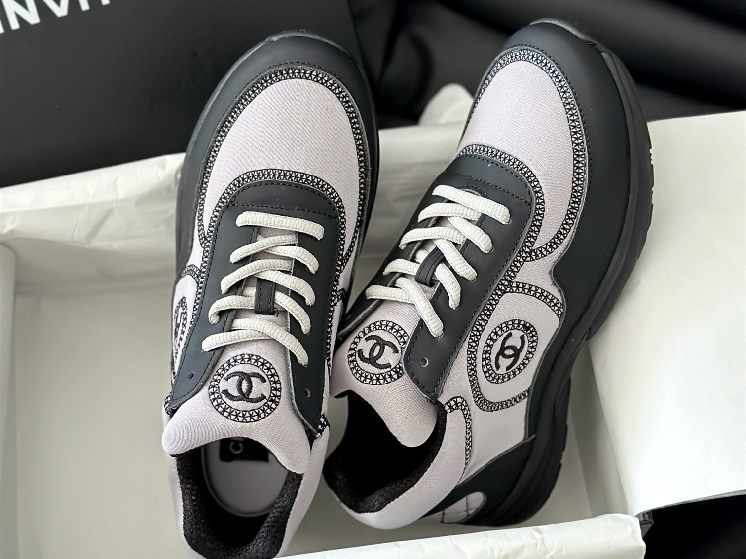 Chanel Trainer  CH-4