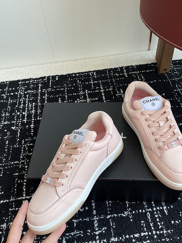 Chanel Sneaker