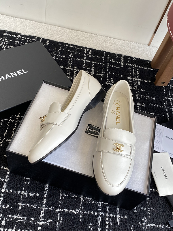 Chanel  Leather CC Logo Loafers
