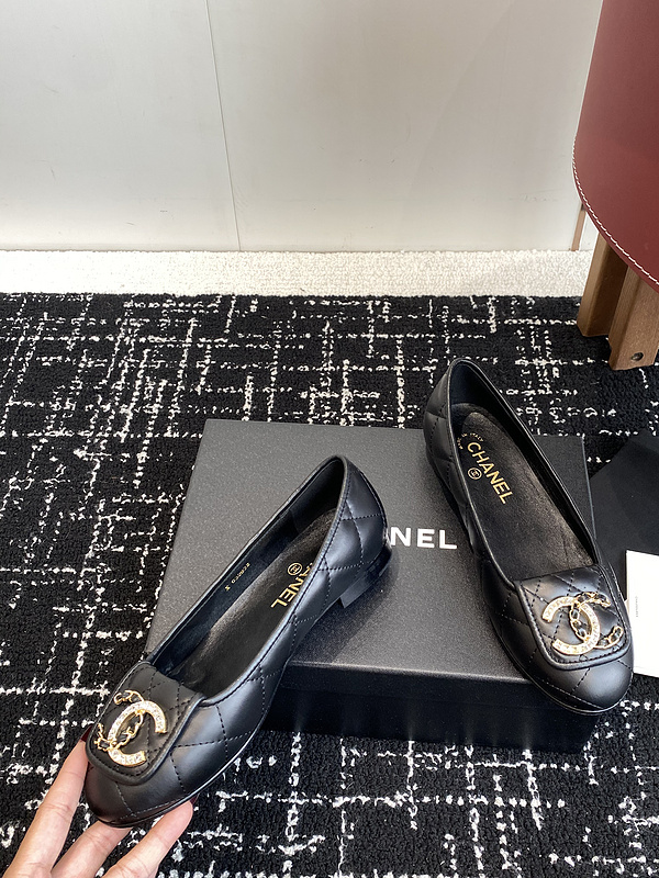 Chanel  Leather CC Logo Loafers