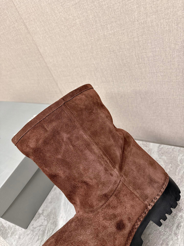 Balenciaga Winter Boots  (Middle-Top)