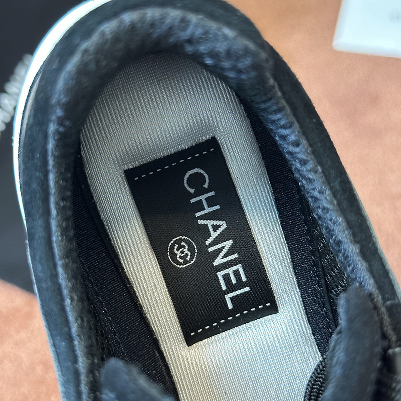 Chanel Sneaker