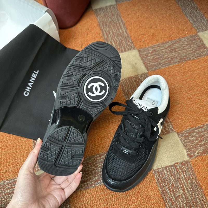 Chanel Sneaker