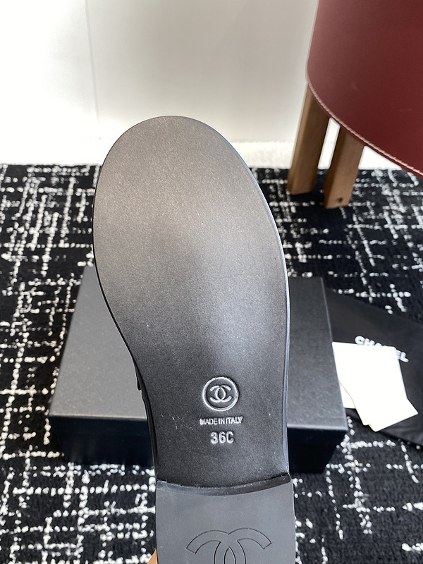 Chanel  Leather CC Logo Loafers
