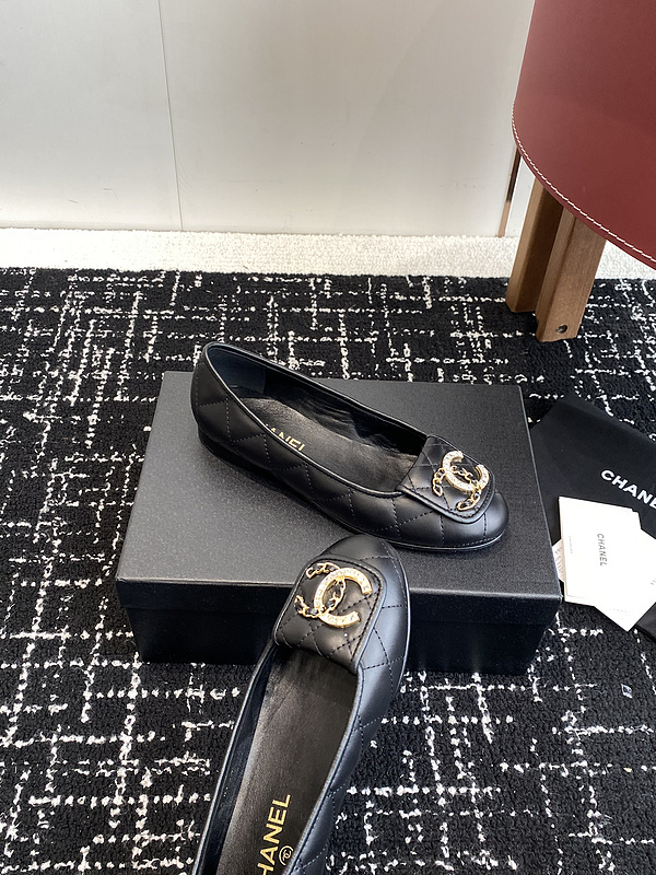 Chanel  Leather CC Logo Loafers