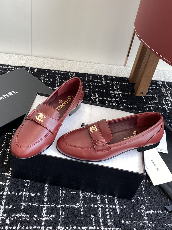 Chanel  Leather CC Logo Loafers