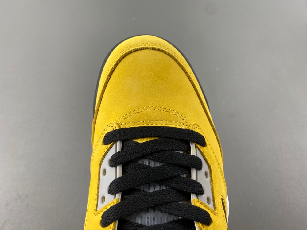 Air Jordan 5 “Tokyo”