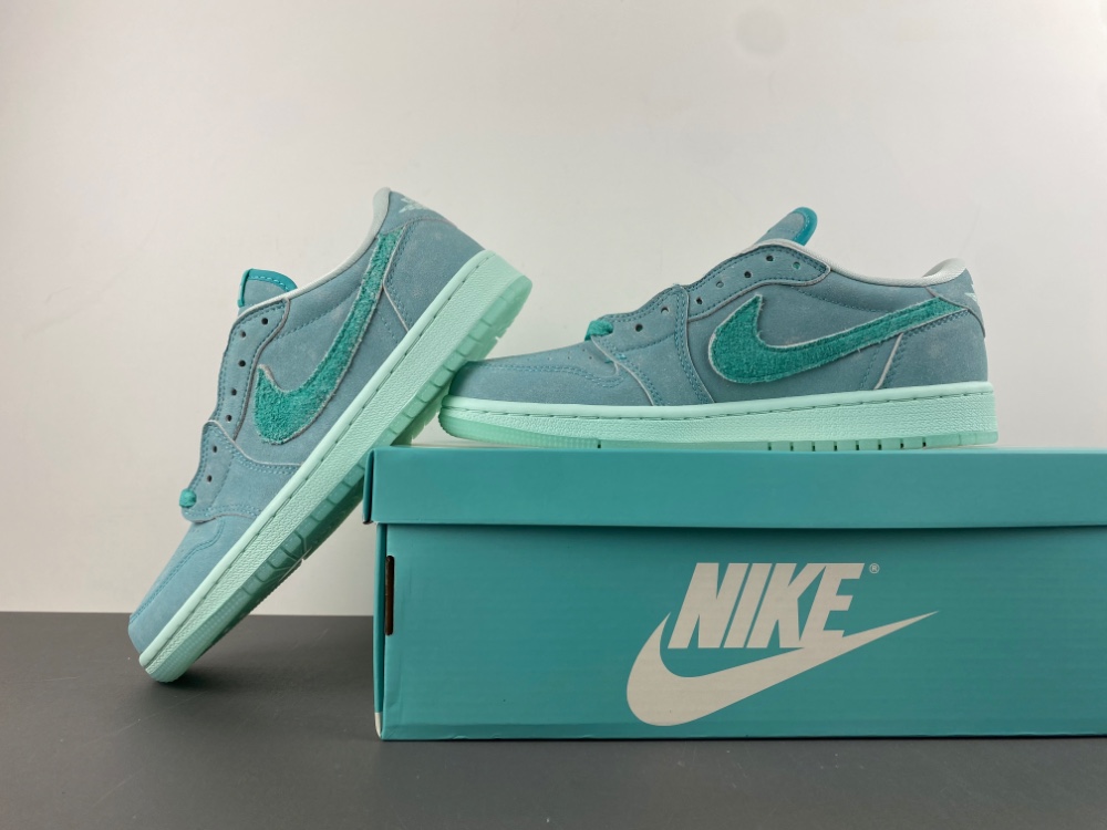 Air Jordan 1 Low OG “Washed Teal” WMNS