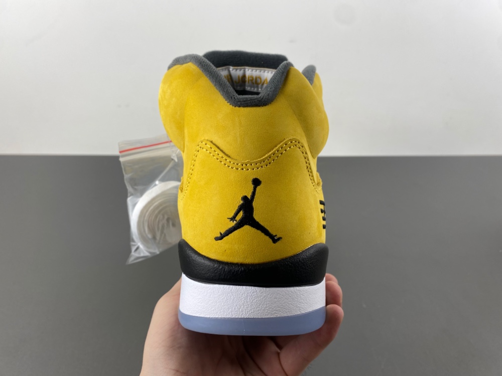 Air Jordan 5 “Tokyo”